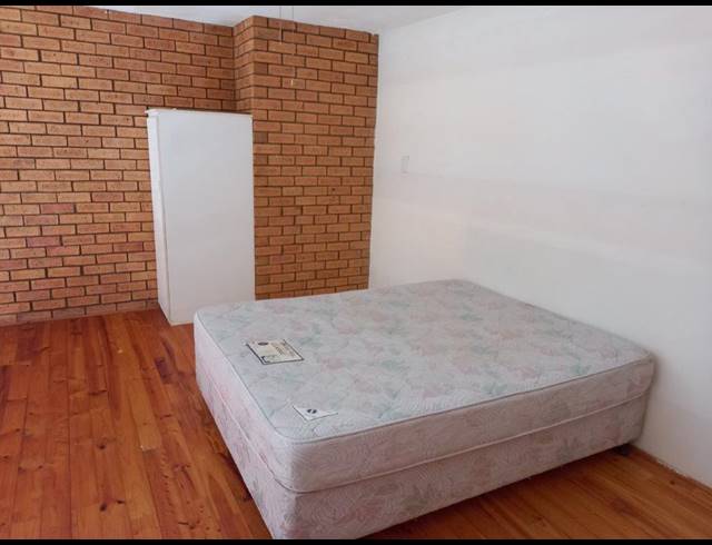 1 BEDROOM APARTMENT RENTED IN BLUEWATER BAY